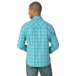 'Wrangler' Men's Retro Plaid Classic Fit Snap Front - Teal 7 'Wrangler' Men's Retro Plaid Classic Fit Snap Front - Teal -Outdoor Clothing Store 112324670 BB01 SWFF PRD 1024x1024@2x