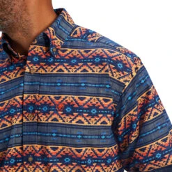 'Ariat' Men's Nikolai Stretch Button Down - Blue Chambray -Outdoor Clothing Store F22 MNS WEST 10041560 detail01 1024x1024@2x