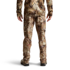 'Sitka' Men's Traverse Pant - Waterfowl : Waterfowl Marsh 9 'Sitka' Men's Traverse Pant - Waterfowl : Waterfowl Marsh -Outdoor Clothing Store IMG SITKA WL 2022 600029 WL Traverse Pant Optifade Waterfowl 592p Studio 03986 1 1024x1024@2x