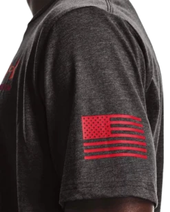 'Under Armour' Men's Freedom Flag T-Shirt - Charcoal Medium Heather / Red 6 'Under Armour' Men's Freedom Flag T-Shirt - Charcoal Medium Heather / Red -Outdoor Clothing Store V5 1370810 019 SIDEDET 1024x1024@2x