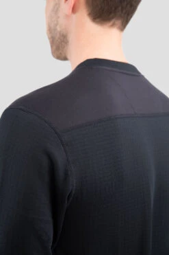 'Terramar' Men's 3.0 Ecolator® Performance Crew - Black -Outdoor Clothing Store W8603 010 7 1024x1024@2x