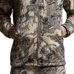 'Sitka' Men's Ambient Jacket - Big Game : Optifade Open Country -Outdoor Clothing Store img SITKA BG 2022 600043 OB Ambient Jacket Optifade Open Country Studio 00767 1024x1024@2x