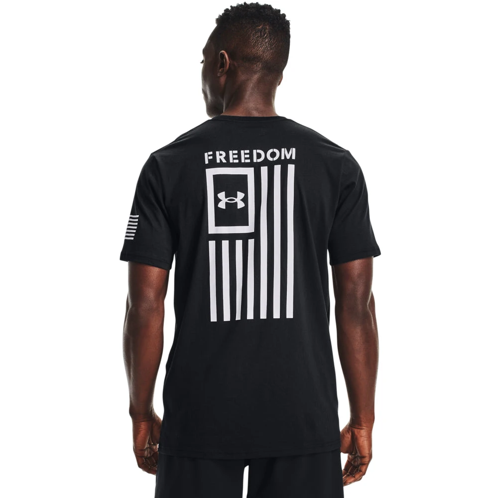 'Under Armour' Men's Freedom Flag T-Shirt - Black / White 3 'Under Armour' Men's Freedom Flag T-Shirt - Black / White